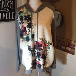 Cato Women’s Long Sleeve Top